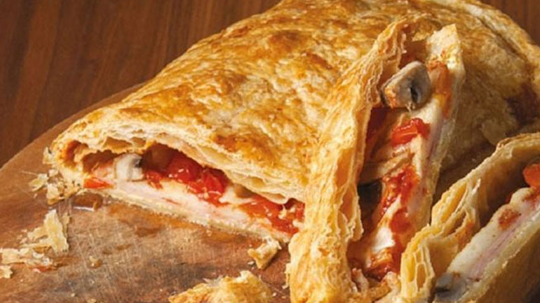 Σπιτική ζαμπονοτυρόπιτα